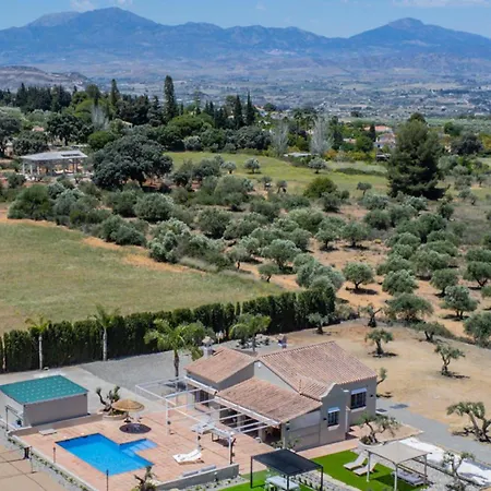 Villa Tranquila El Retiro *